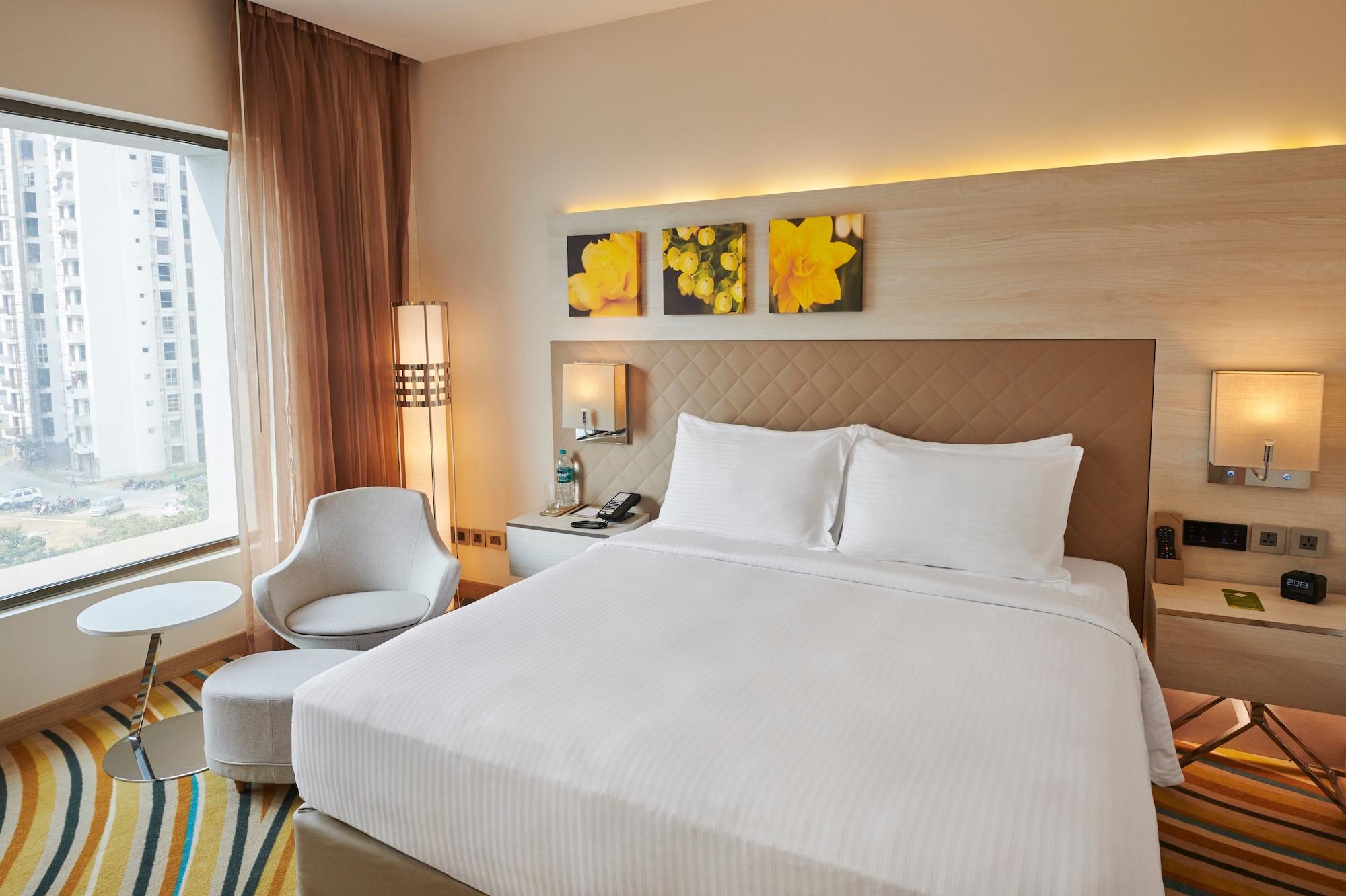 Hilton Garden Inn Lucknow Eksteriør bilde
