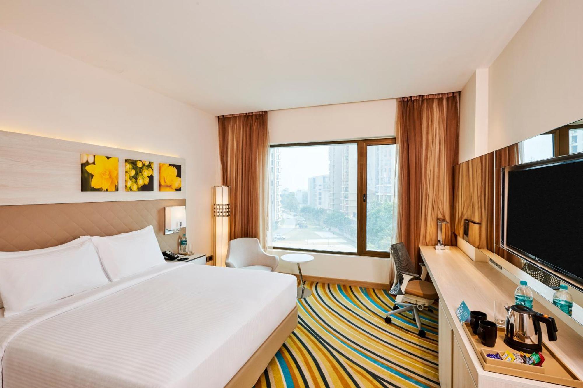 Hilton Garden Inn Lucknow Eksteriør bilde