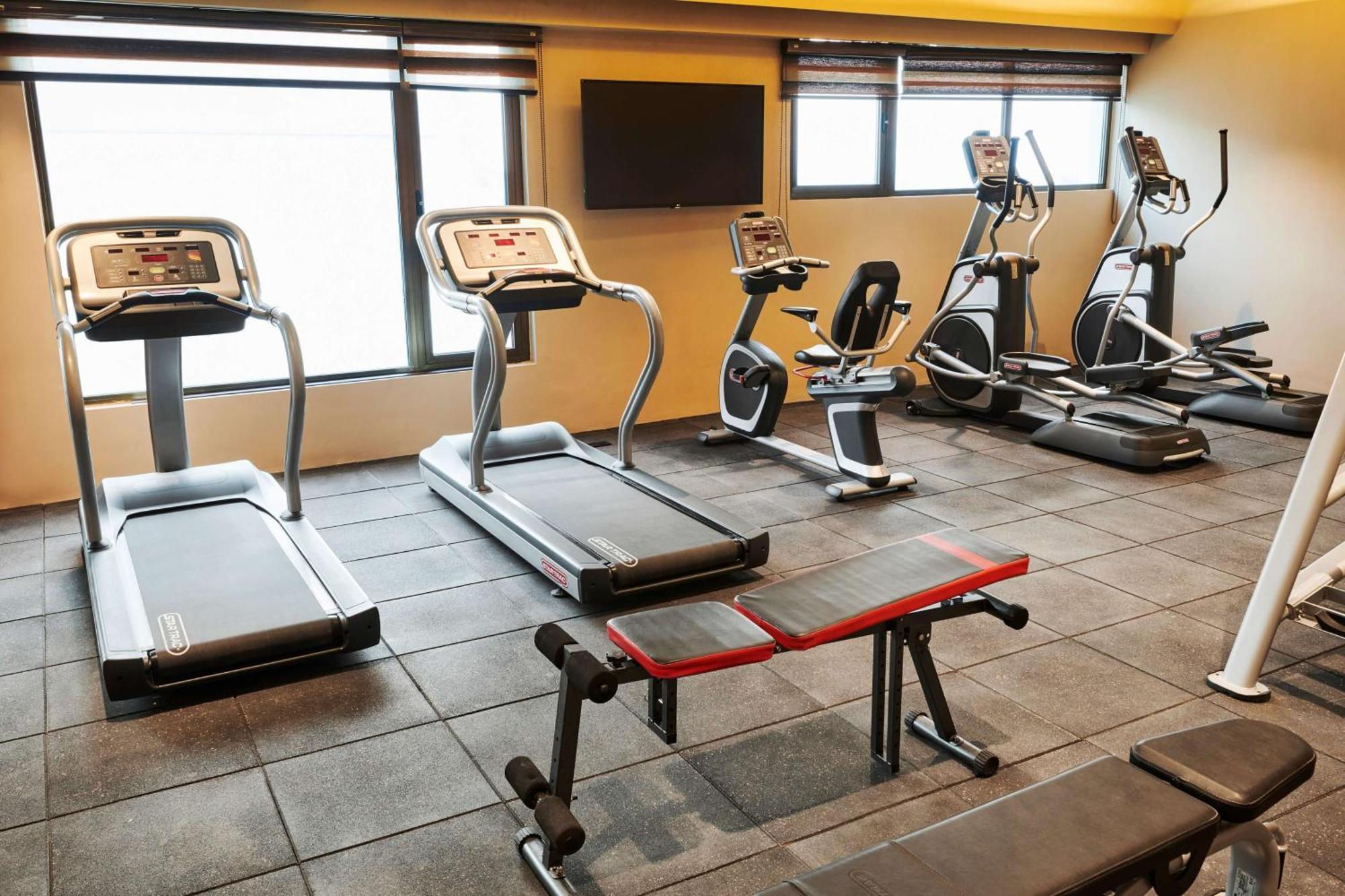 Hilton Garden Inn Lucknow Eksteriør bilde